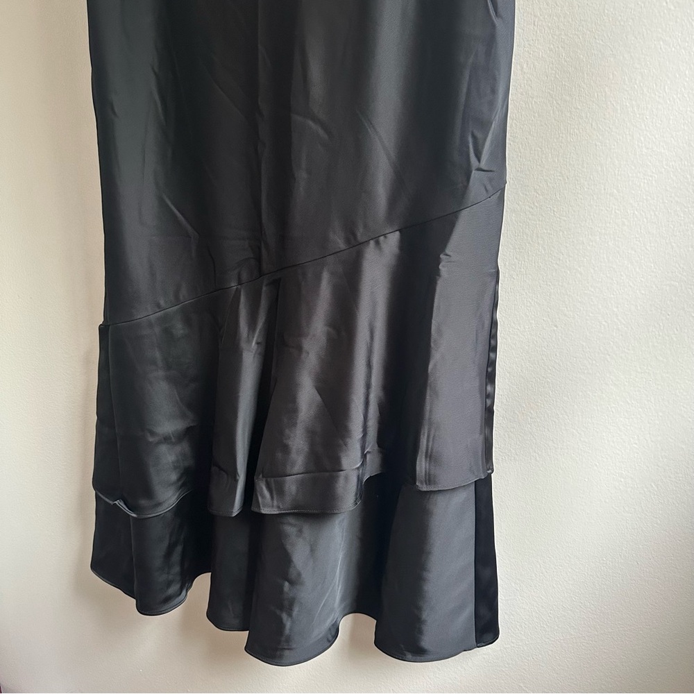 Banana Republic Factory Satin Tiered Maxi Skirt Size M - Picture 4 of 7